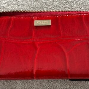 EUC Kate Spade Patent Red/Orange (Poppy) Colored Wallet with Gold Accents